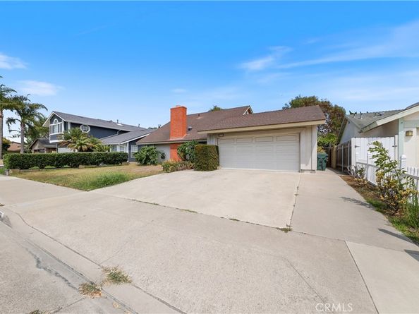 17172 Berlin Lane, Huntington Beach CA 92649