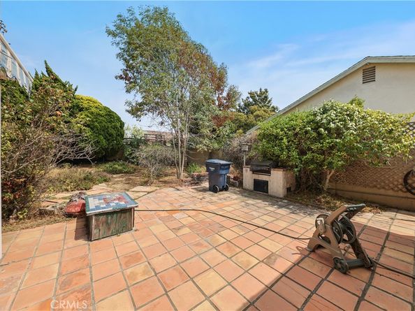 17172 Berlin Lane, Huntington Beach CA 92649