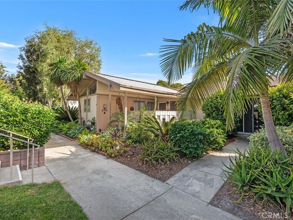 694 Avenida Sevilla B, Laguna Woods CA 92637