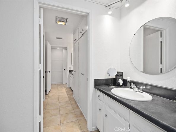 694 Avenida Sevilla B, Laguna Woods CA 92637