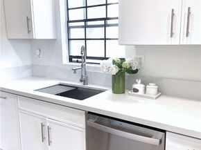 2510 W MacArthur Boulevard B, Santa Ana CA 92704