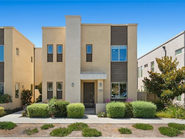 126 Stellar, Irvine CA 92618