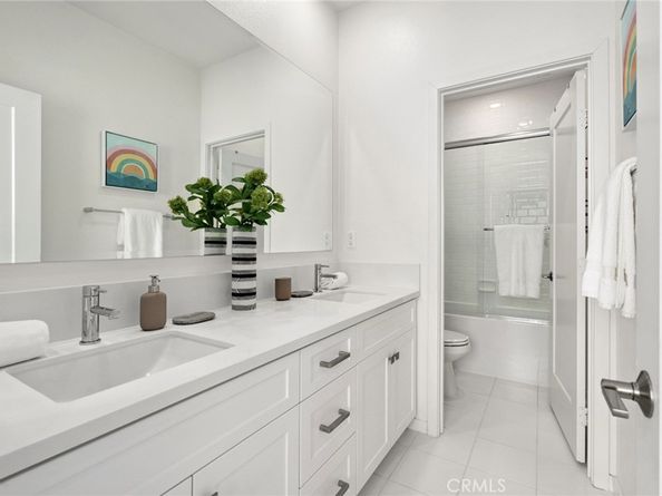 126 Stellar, Irvine CA 92618