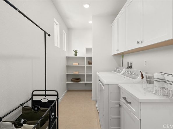 126 Stellar, Irvine CA 92618