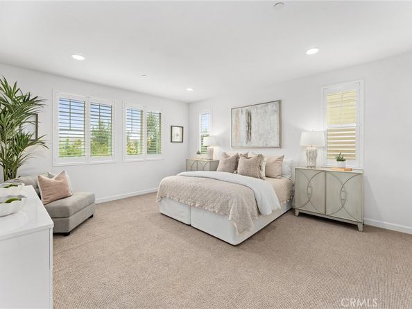 287 Barnes Road, Tustin CA 92782