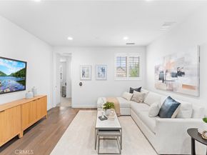 287 Barnes Road, Tustin CA 92782