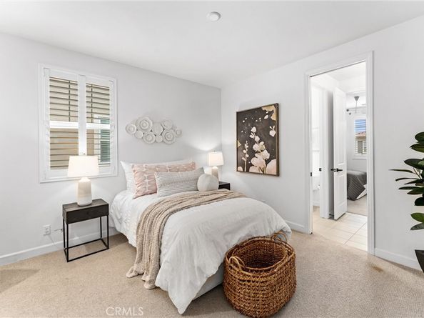 287 Barnes Road, Tustin CA 92782