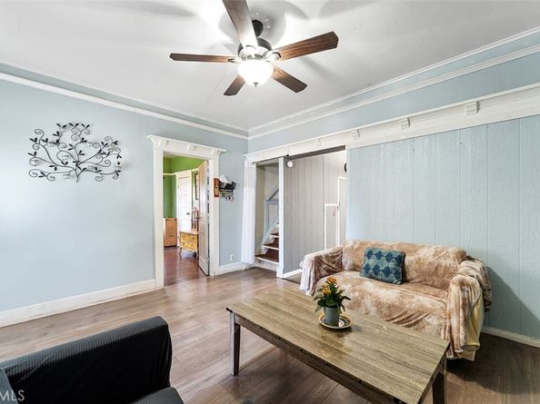 421 W 55th Street, Los Angeles CA 90037