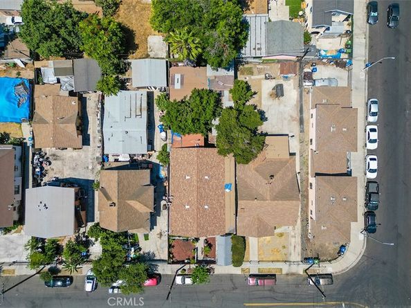 421 W 55th Street, Los Angeles CA 90037