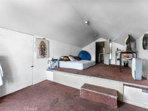 421 W 55th Street, Los Angeles CA 90037