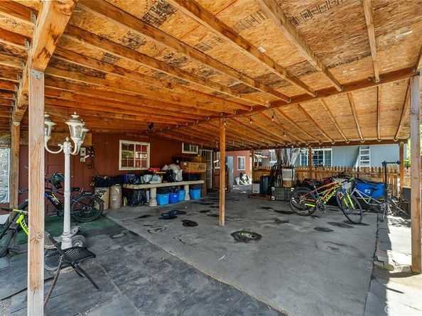 421 W 55th Street, Los Angeles CA 90037