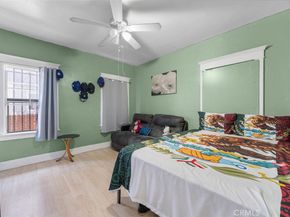 421 W 55th Street, Los Angeles CA 90037