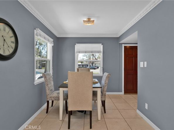 6107 Del Amo Boulevard, Lakewood CA 90713