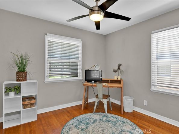 6107 Del Amo Boulevard, Lakewood CA 90713