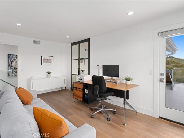 303 Calle Paisano, San Clemente CA 92673