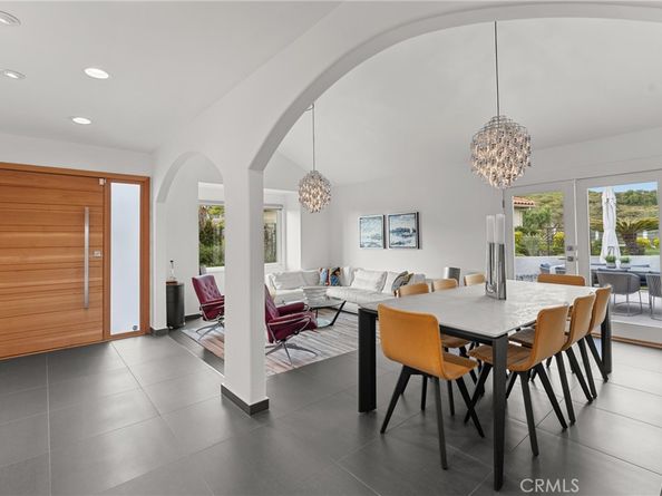 303 Calle Paisano, San Clemente CA 92673