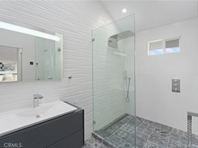 303 Calle Paisano, San Clemente CA 92673