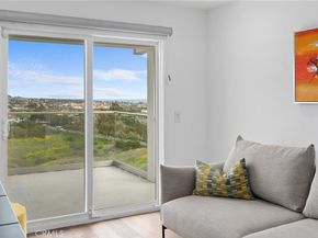 303 Calle Paisano, San Clemente CA 92673