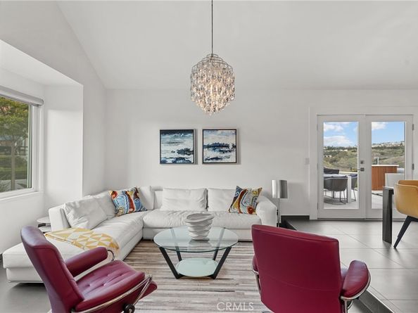 303 Calle Paisano, San Clemente CA 92673