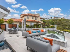 303 Calle Paisano, San Clemente CA 92673