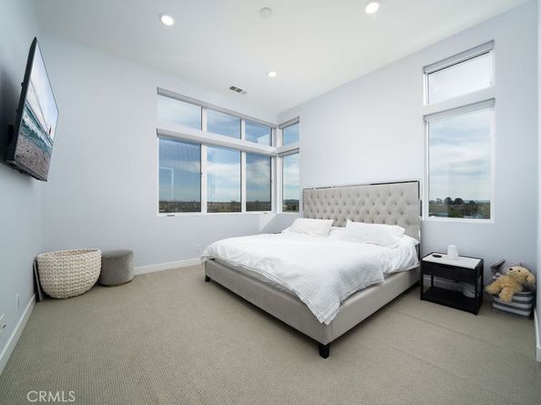 430 Transport, Tustin CA 92782