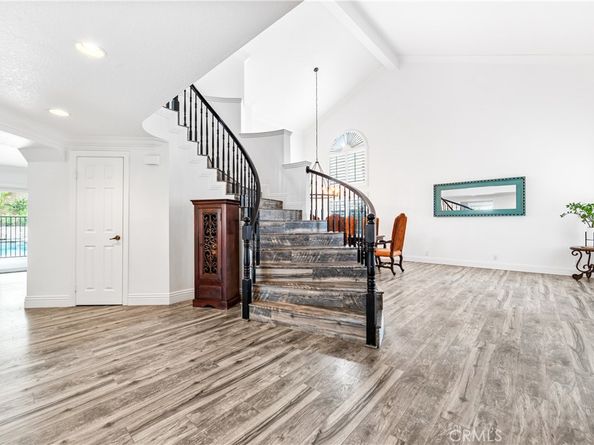 31885 Old Oak Road, Rancho Santa Margarita CA 92679