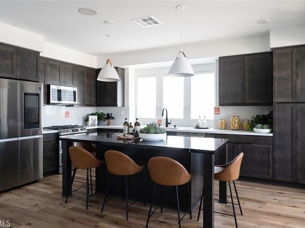 107 Evergreen Lane, Claremont CA 91711