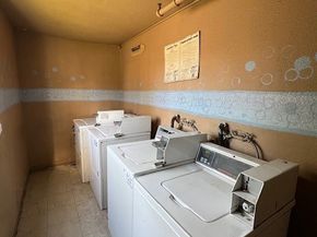 839 N Summit Avenue, Pasadena CA 91103