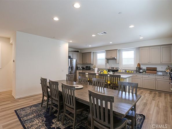 923 E 2nd, Santa Ana CA 92701