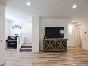 923 E 2nd, Santa Ana CA 92701