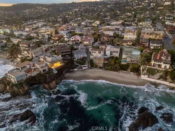 1907 Ocean Way, Laguna Beach CA 92651