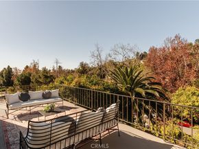 2201 N Hobart Boulevard, Los Angeles CA 90027