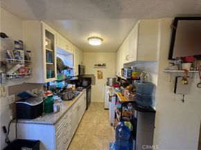 658 Oakford, East Los Angeles CA 90022
