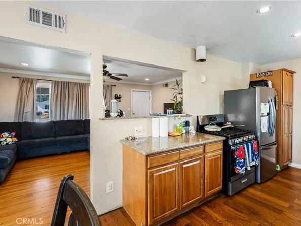 1288 N O Malley, Covina CA 91722