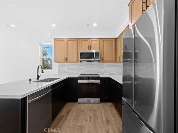 1340 N Kingsley, Los Angeles CA 90027