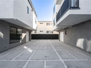 1340 N Kingsley, Los Angeles CA 90027