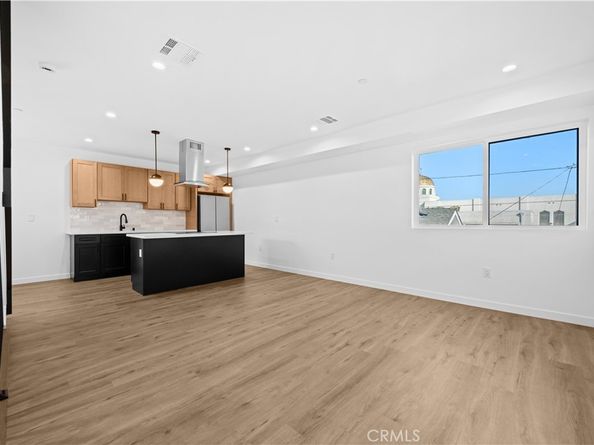 1340 N Kingsley, Los Angeles CA 90027