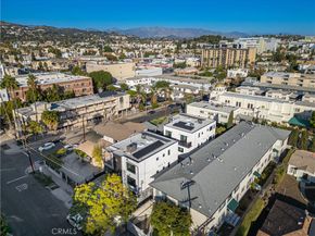 1340 N Kingsley, Los Angeles CA 90027