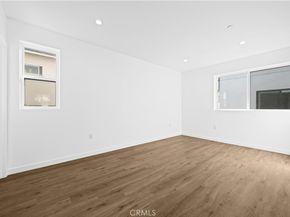 1340 N Kingsley, Los Angeles CA 90027