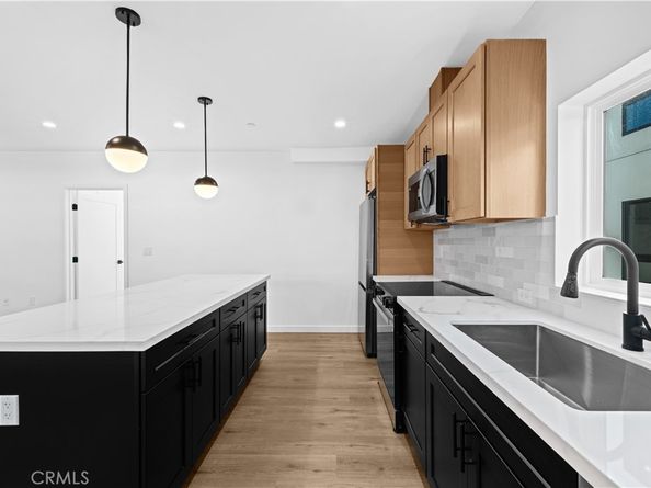 1340 N Kingsley, Los Angeles CA 90027