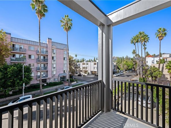 1340 N Kingsley, Los Angeles CA 90027