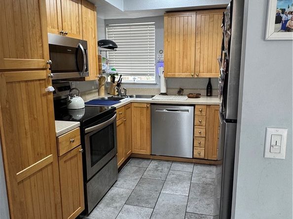 3611 Towne Park Circle, Pomona CA 91767