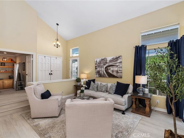 65 Summitcrest, Rancho Santa Margarita CA 92679