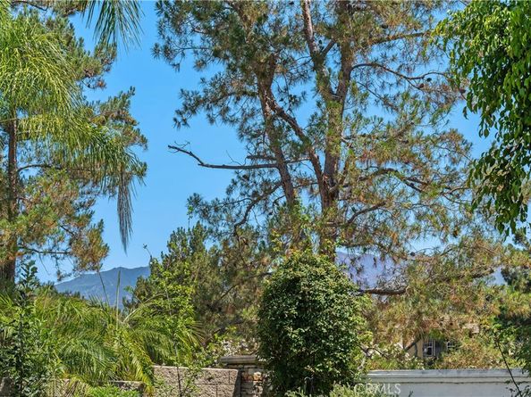 65 Summitcrest, Rancho Santa Margarita CA 92679