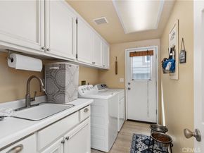 65 Summitcrest, Rancho Santa Margarita CA 92679