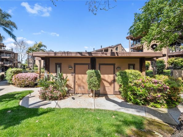 4009 Canario Street H, Carlsbad CA 92008