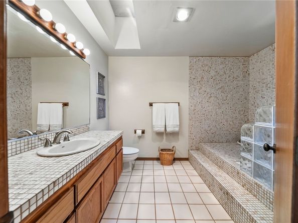 4009 Canario Street H, Carlsbad CA 92008