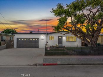2123 Hemlock Avenue