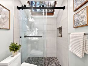 256 Juniper Ave B6, Carlsbad CA 92008