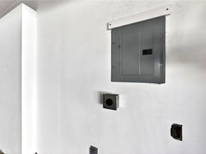 256 Juniper Ave B6, Carlsbad CA 92008